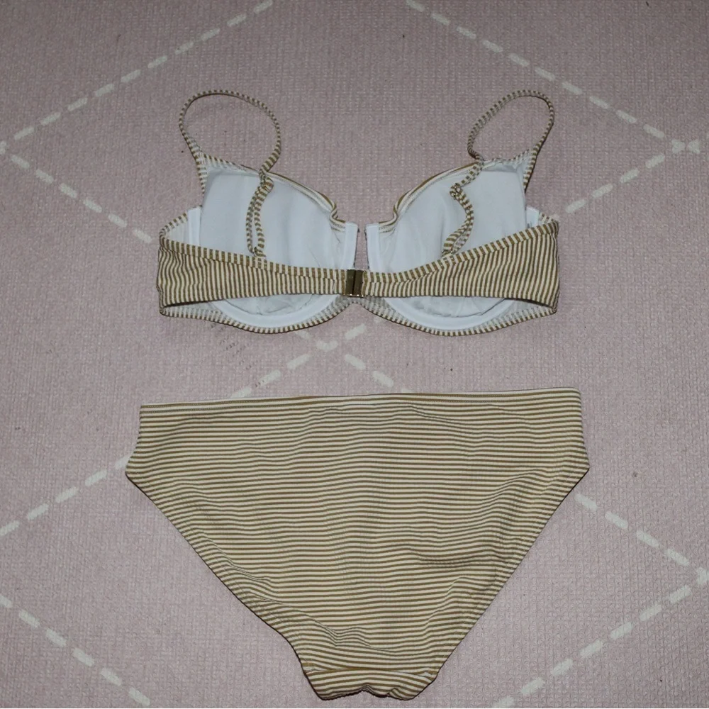 Sunseeker Women’s Stripped Bikini Bathing Suit Summer Size 10 - Picture 2 of 8